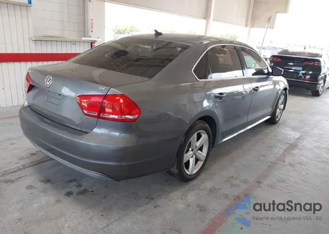 2013 Volkswagen Passat 2.5L Se from USA, damaged, VIN 1VWBP7A35DC121971